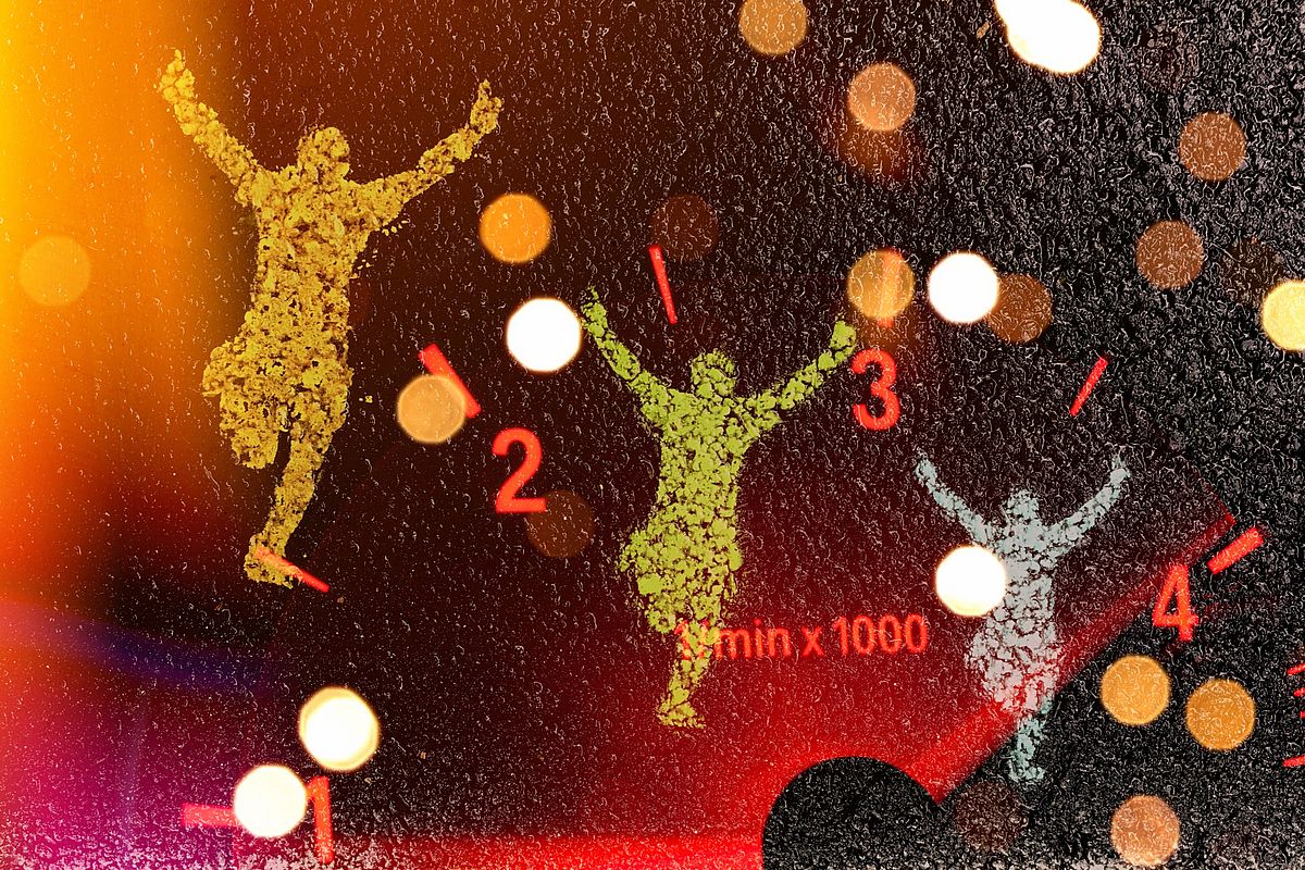 Collage with colors, painted silhouettes of runners with raised arms, and a tachometer